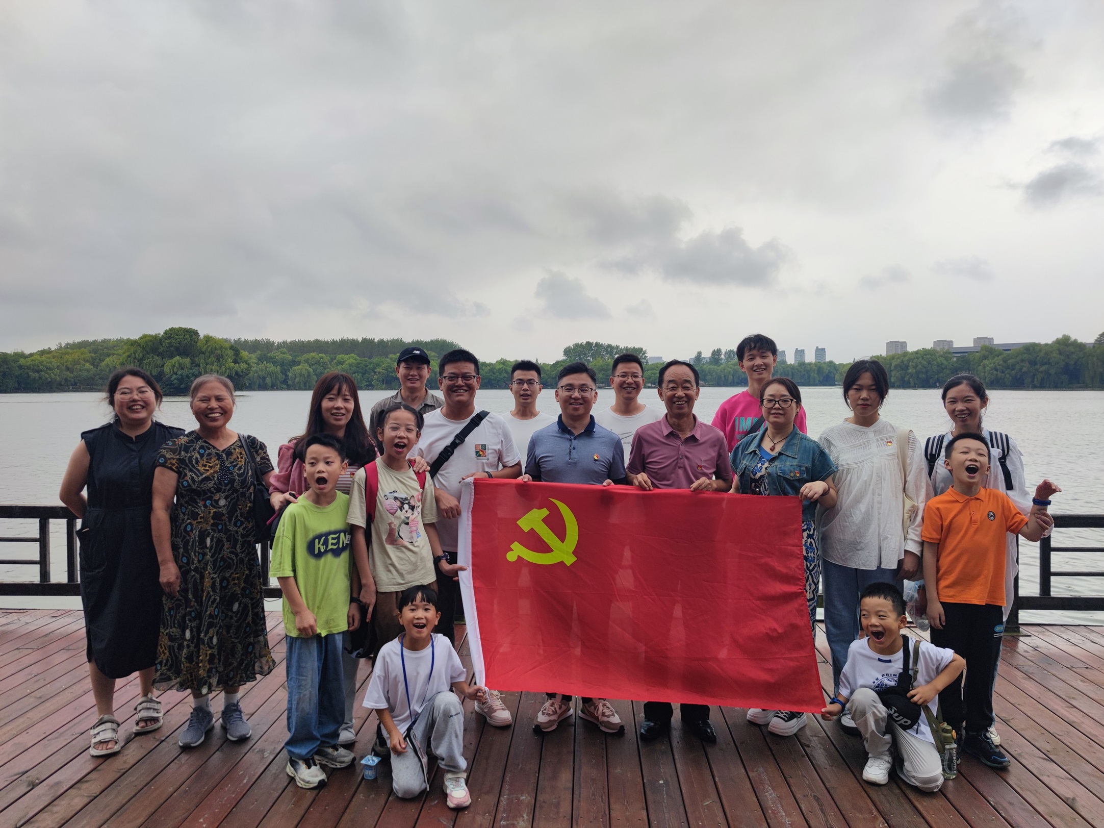 2.jpg 2.jpg